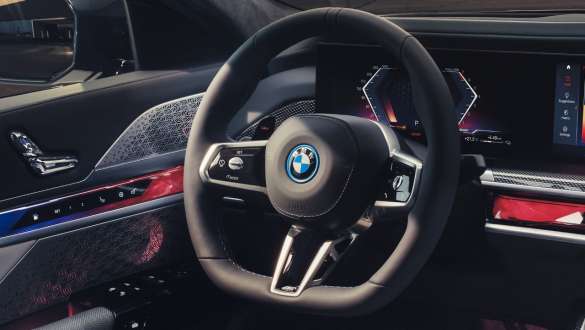 M leather steering wheel BMW M760e xDrive Sedan G70 M leather steering wheel BMW M760e xDrive Sedan G70