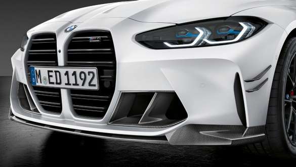 M Performance front splitter, carbon fibre BMW M4 Competition Convertible with M xDrive G83 2021 BMW M4 Competition Convertible with M xDrive G83 2021 M Performance front splitter, carbon fibre close-up front