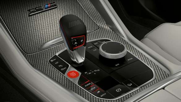 M gear selector with Drivelogic in the BMW X5 M Competition F95 M gear selector with Drivelogic BMW X5 M Competition F95 2020 SUV interior