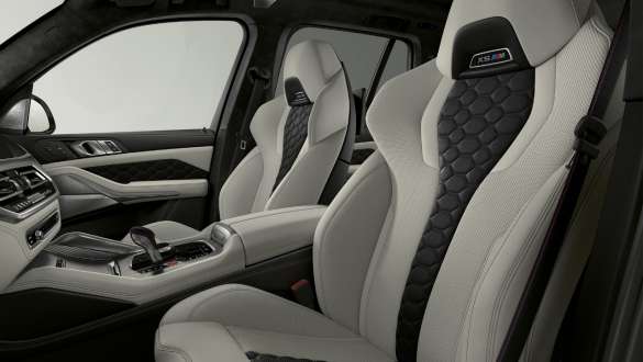 M Multifunctional seats in the BMW X5 M Competition F95 M Multifunctional seats in full leather 'Merino' BMW X5 M Competition F95 2020 SUV interior