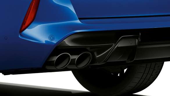 Tailpipe trims of the BMW X5 M Competition F95 Tailpipe trims in Black Chrome BMW X5 M Competition F95 2020 SUV Marina Bay Blue metallic exterior
