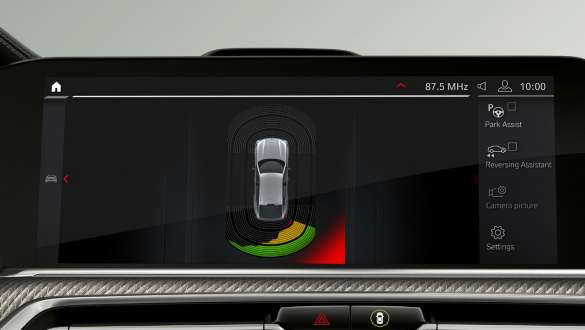 BMW X6 M Automobiles with Parking Assistant Plus F96 Parking Assistant Plus BMW X6 M Automobiles F96 2020 SUV interior