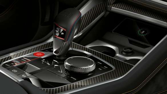BMW X6 M Competition with M Steptronic transmission F96 8-speed M Steptronic transmission with Drivelogic BMW X6 M Competition F96 2020 SUV interior