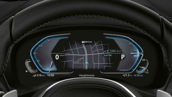 BMW X3 xDrive30e, hybrid-specific instrument cluster BMW X3 xDrive30e, hybrid-specific instrument cluster
