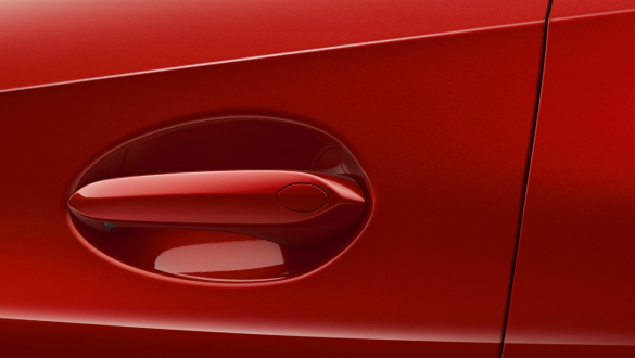 BMW Z4 Roadster driver’s door handle Large-format shot of the driver’s door handle of the BMW Z4 Roadster