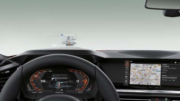 BMW Z4 Roadster cockpit BMW Z4 Roadster with steering wheel, Head-Up Display and Control Display