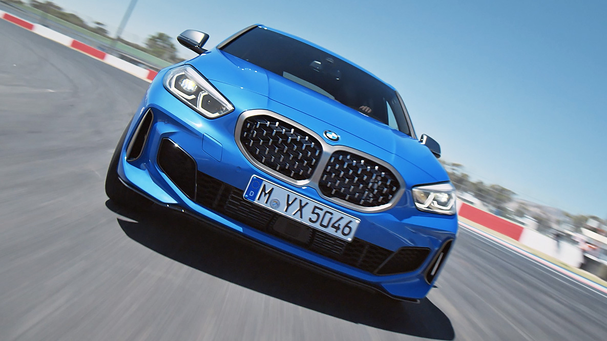 Adaptive suspension. The Adaptive suspension of the BMW 1 Series.