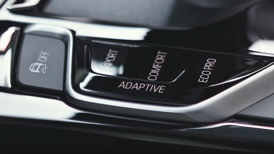 BMW plug-in hybrid eDrive modes BMW 5 Series Sedan G30 BMW plug-in hybrid eDrive modes close-up