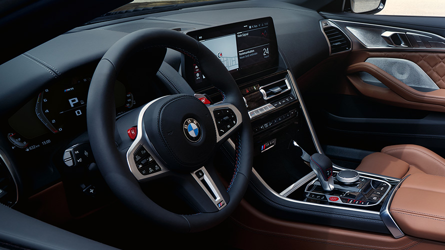 BMW M8 Competition Convertible F91 LCI Facelift 2022 cockpit interior