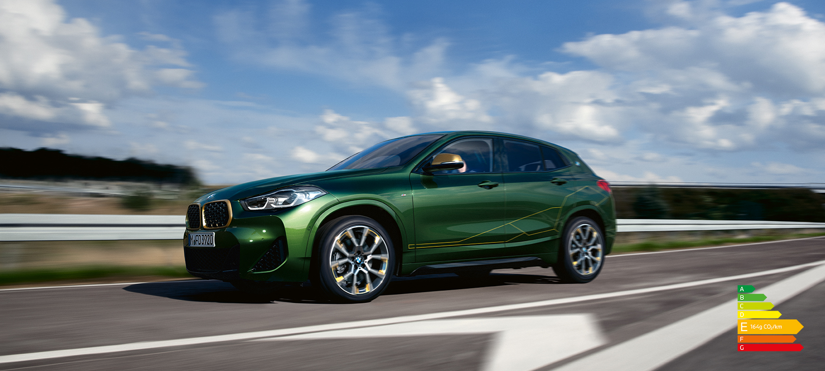 BMW X2 F39 Sanremo front view Three-quarter side view with model