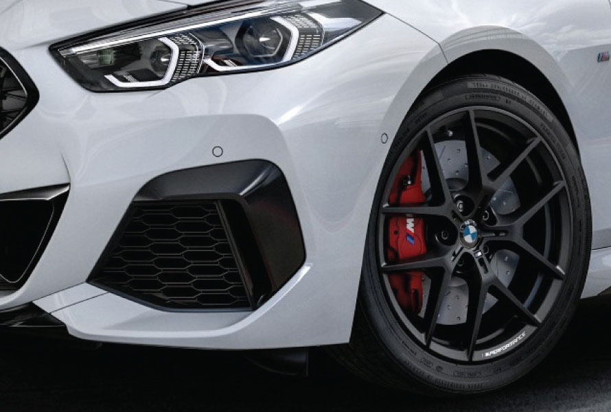 M PERFORMANCE FRONT AIR INLET GRILL. M PERFORMANCE FRONT AIR INLET GRILL.
