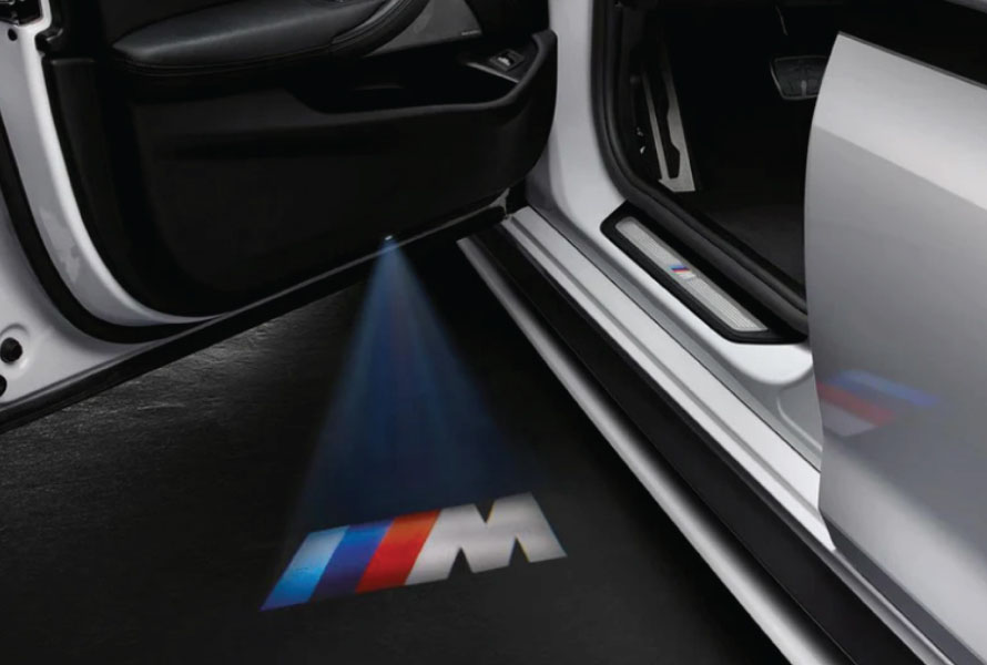 M PERFORMANCE LED DOOR PROJECTOR. M PERFORMANCE LED DOOR PROJECTOR.