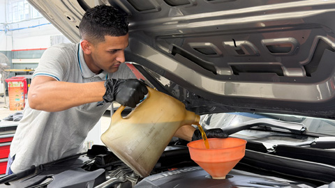 BMW oil service